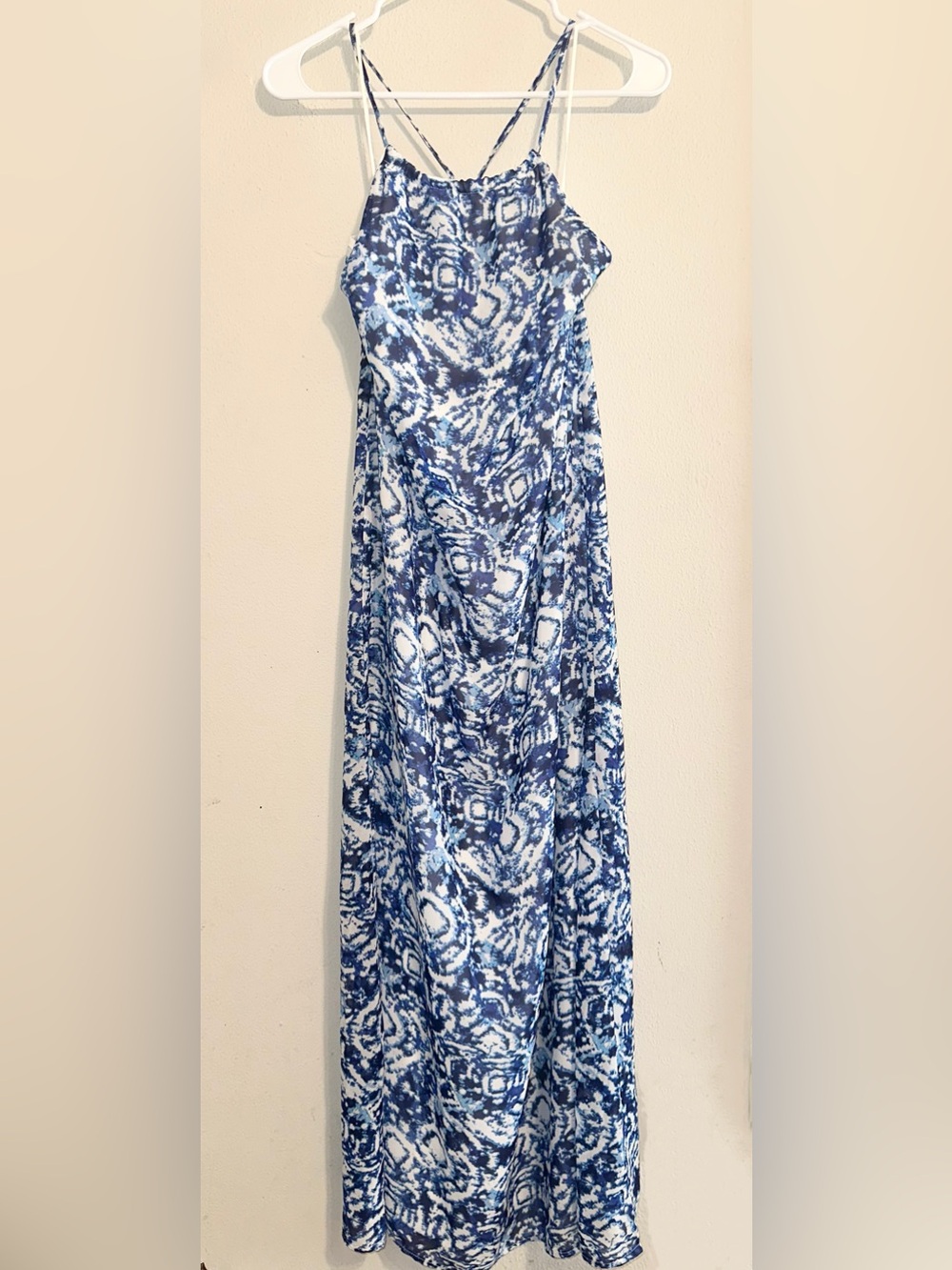 Romeo & Juliet Couture Blue and White Patterned Maxi Dress